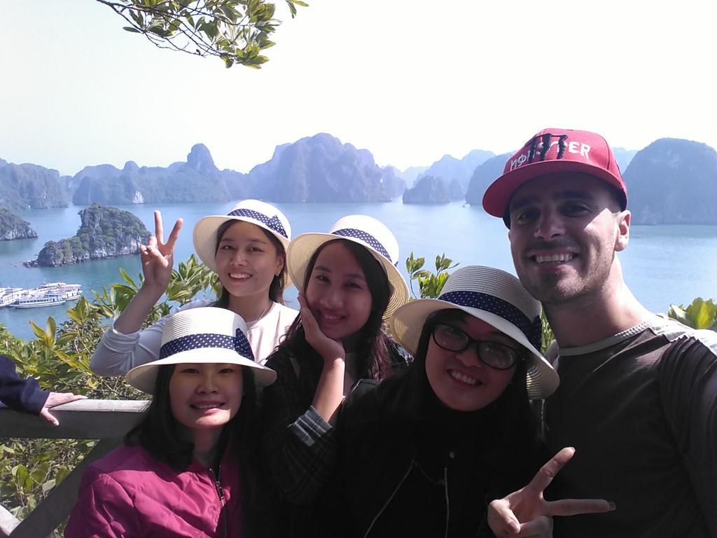 Ha Long Park Hotel Exterior photo